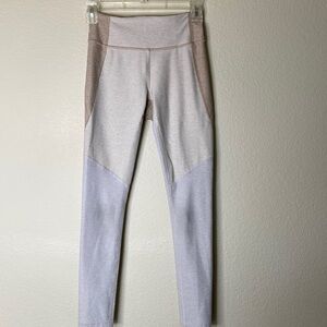 Outdoor voices leggings two-tone tan grey 7/8 XS extra small GUC